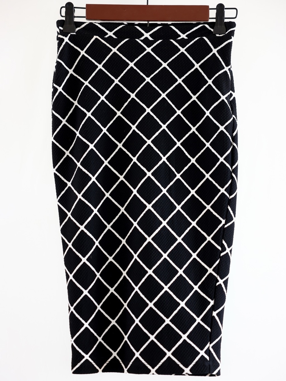 Nookie Black & White Lattice Knit Pencil Skirt